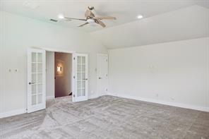 7635 Tanglecrest Drive - Photo 29