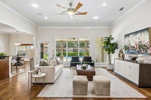 7635 Tanglecrest Drive - Photo 8