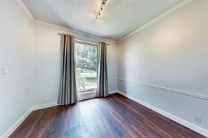 10614 Woodbridge Drive - Photo 13