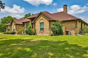 10614 Woodbridge Drive - Photo 2