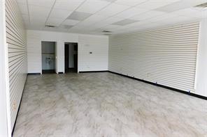 1421 W Houston Street - Photo 3