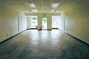 1421 W Houston Street - Photo 5