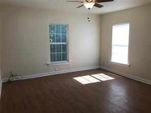 416 Shannon Street - Photo 3