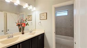 2232 W Dutch Drive - Photo 32