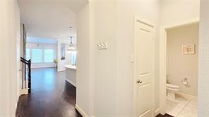 2232 W Dutch Drive - Photo 5