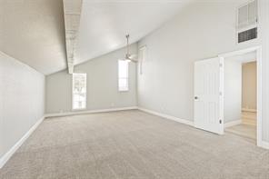 676 Harbor Drive - Photo 15