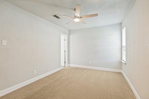 676 Harbor Drive - Photo 16