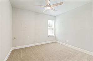 676 Harbor Drive - Photo 19