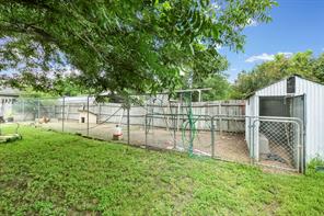 224 Crockett - Photo 26