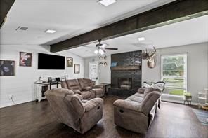 224 Crockett - Photo 4