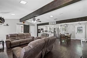 224 Crockett - Photo 6