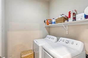 950 Henderson Street - Photo 10