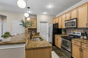 950 Henderson Street - Photo 4