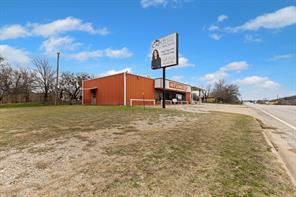 506 W Loop 254 - Photo 4