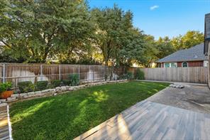 2014 Rumson Drive - Photo 32