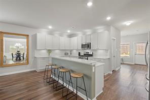 2092 Hartley Drive - Photo 2