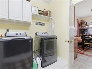 4145 Shores Court - Photo 24