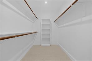 715 Kiowa Drive E - Photo 31