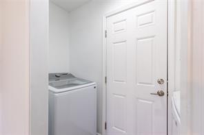 3934 6th Street - Photo 5
