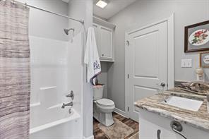 869 CR 1570 - Photo 28