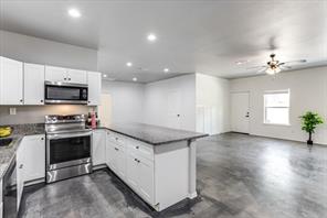 1409 County Road 913 - Photo 16