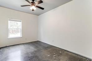 1409 County Road 913 - Photo 25