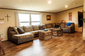 2046 County Rd 103 - Photo 17