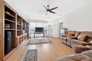 9339 CRIMNSON Court - Photo 6