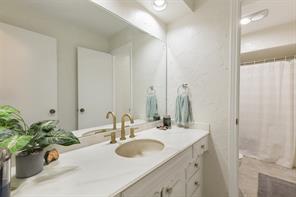 705 S Grove Road - Photo 18
