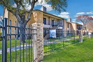 500 E Loop 820 - Photo 9