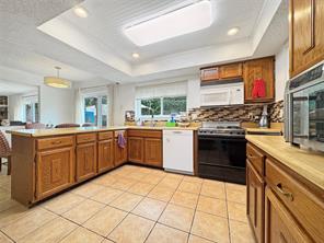 6217 Barcelona Drive - Photo 7