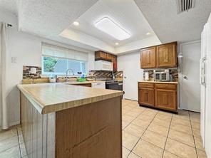 6217 Barcelona Drive - Photo 8