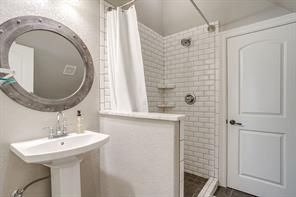 106 Treeline Court - Photo 38