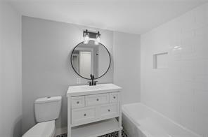 1525 W Woodard Street - Photo 16