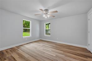 1525 W Woodard Street - Photo 18