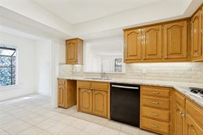 3528 Mockingbird Lane - Photo 3