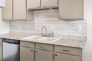 2240 Tarpley Road - Photo 11