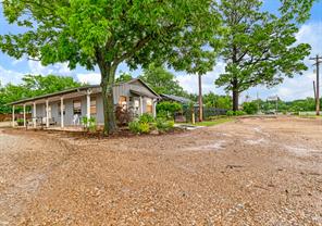 4645 Lamar Avenue - Photo 1