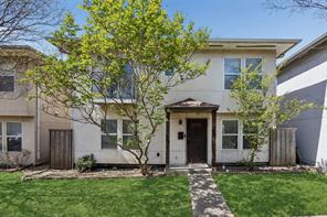 1802 N Prairie Avenue - Photo 1