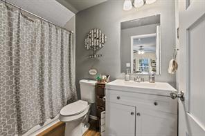1718 N Shannon Street - Photo 7