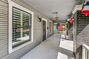 2004 Fairmount Avenue - Photo 3