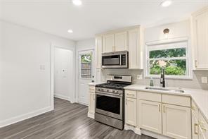 2111 El Capitan Drive - Photo 11
