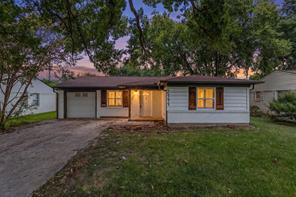 2111 El Capitan Drive - Photo 4