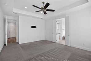 1040 Agnes N - Photo 18