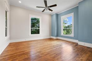 511 S Travis Street - Photo 25