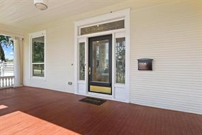 511 S Travis Street - Photo 5