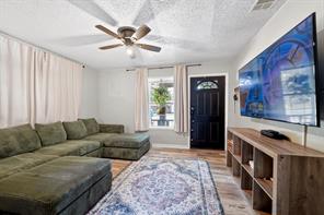 810 Edna Street - Photo 2