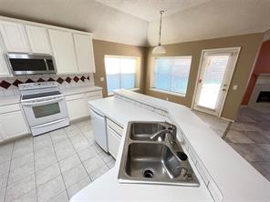 11082 Clearstream Lane - Photo 5