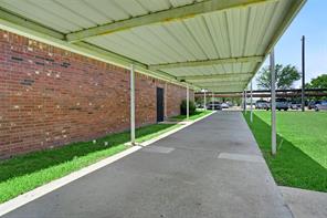 8202 Elam Road - Photo 11