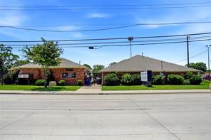 8202 Elam Road - Photo 2